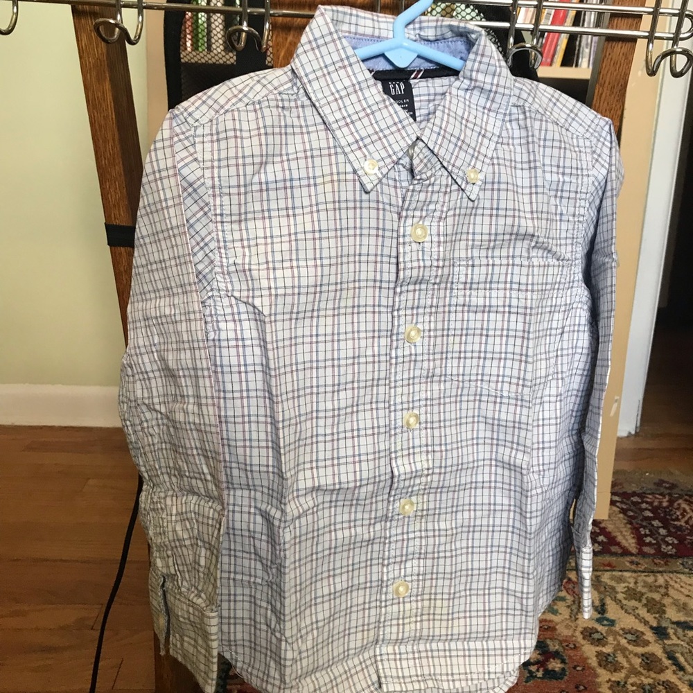 Gap Button down shirt